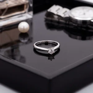 Attraction 0.31 CT – Prirodni dijamant